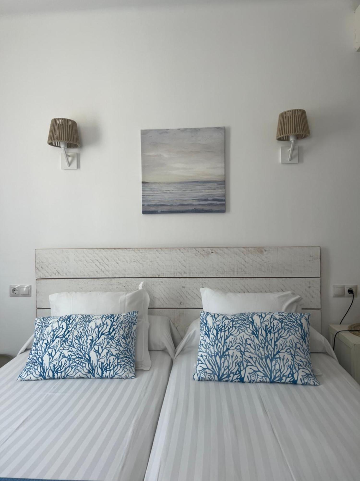 Hostal Dragonera Sant Elm Εξωτερικό φωτογραφία